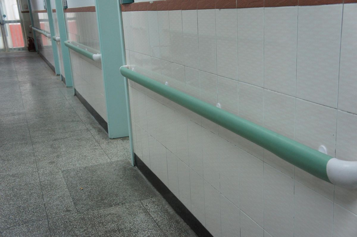 簡要六點說明為何要選擇pvc防撞扶手及其優點